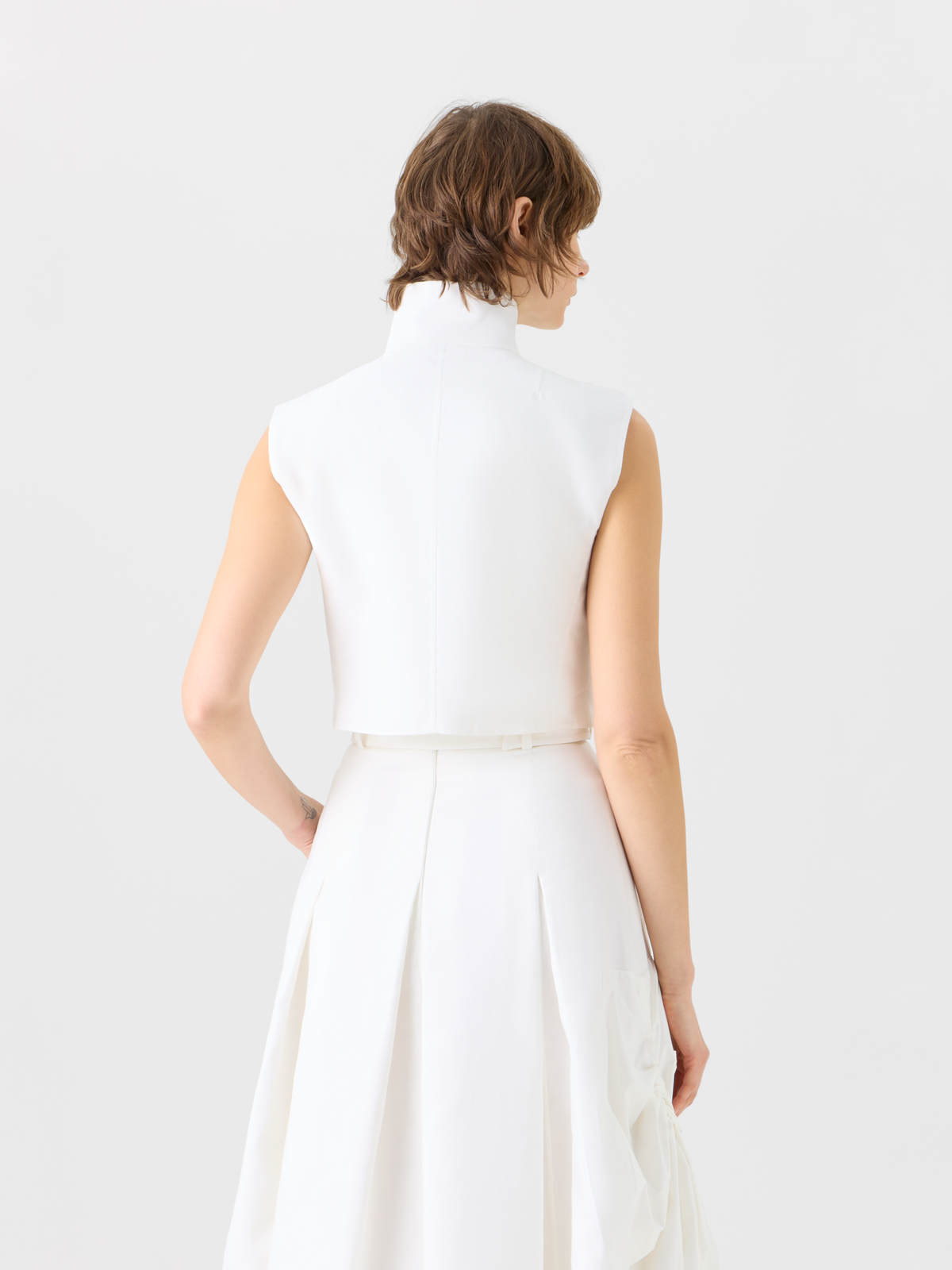 Designer Hester Structured Short Cotton Double-Face Gilet - ecru #editorial