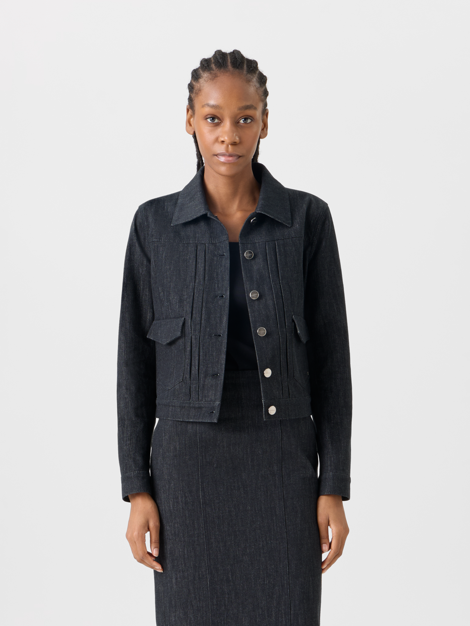 Designer Hilbert Short Cotton Denim Jacket with Patch Pockets - black 