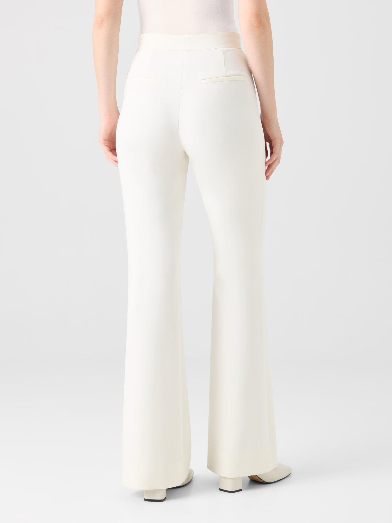 Designer Bootcut Pebble Crêpe Pants - ecru 