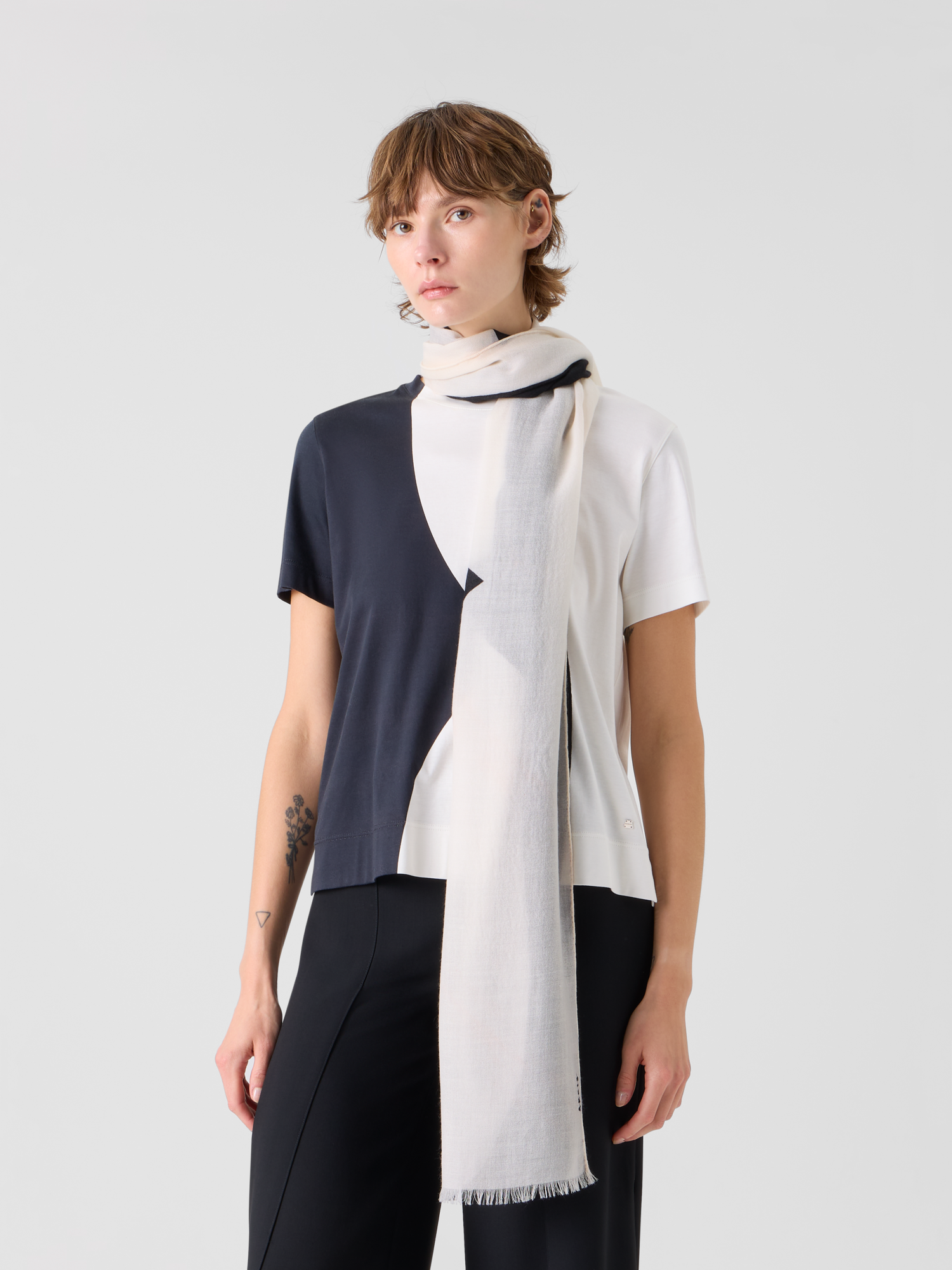 Designer Cashmere Scarf in Cloud Print - multicolor 