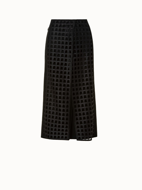 Long Skirt in Trapezoid Embroidery and Wool Double-Face - black