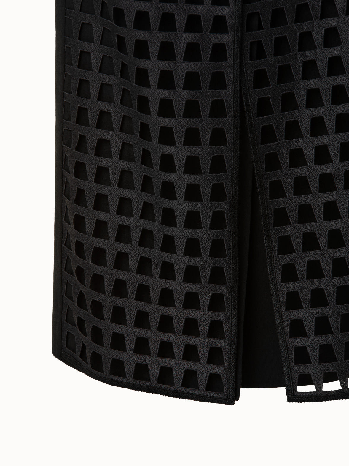 Long Skirt in Trapezoid Embroidery and Wool Double-Face - black