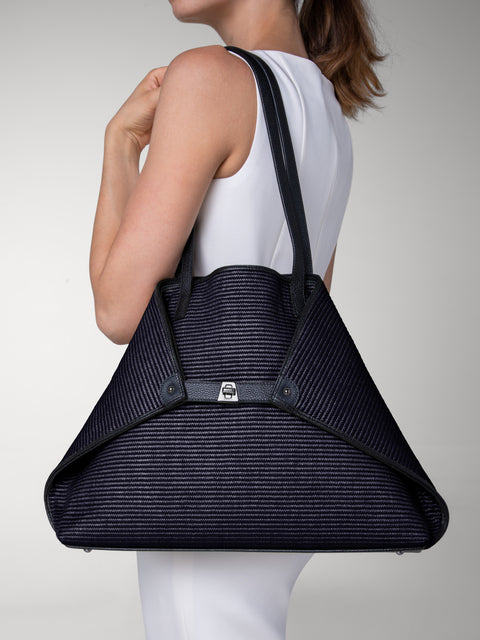 Ai Medium Shoulder Tote