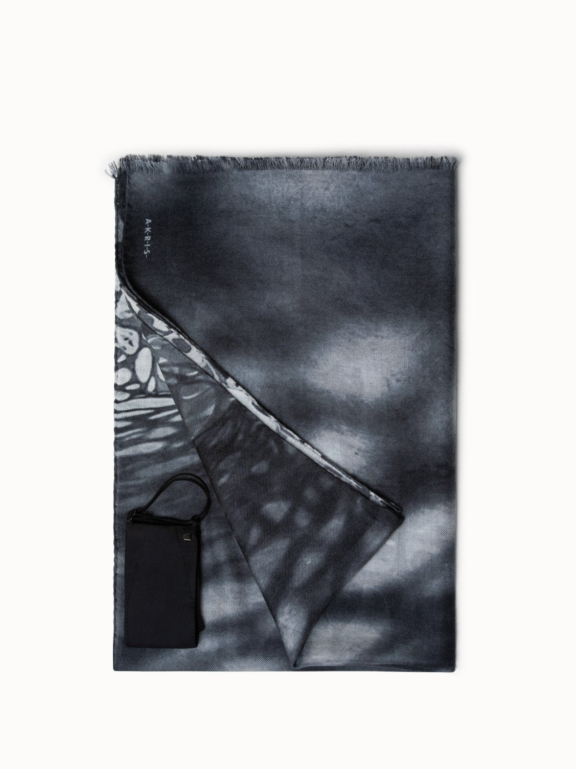 color:black|gallery